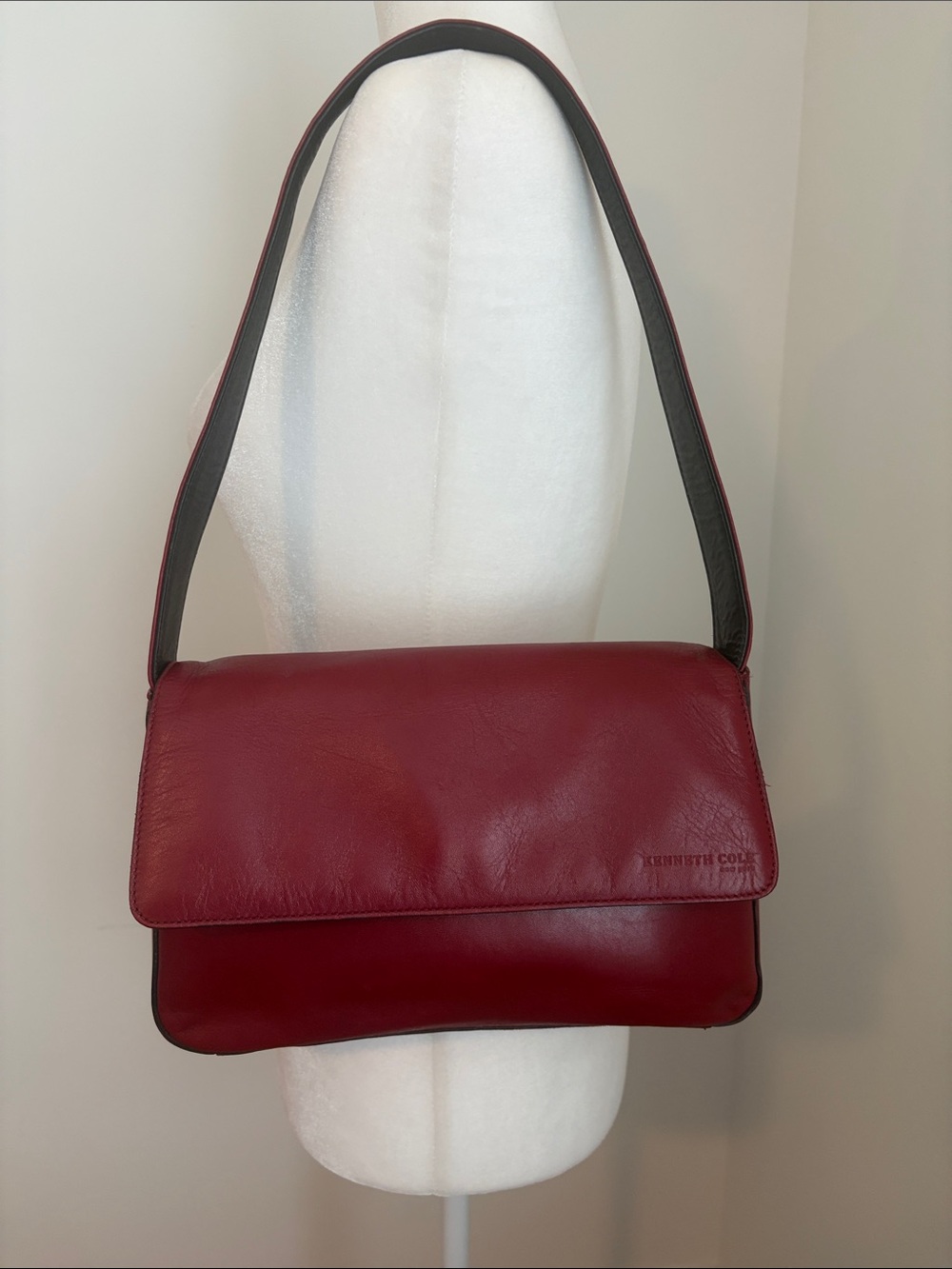 Kenneth Cole Vintage Red Leather Shoulder Flap Bag 90s Y2K